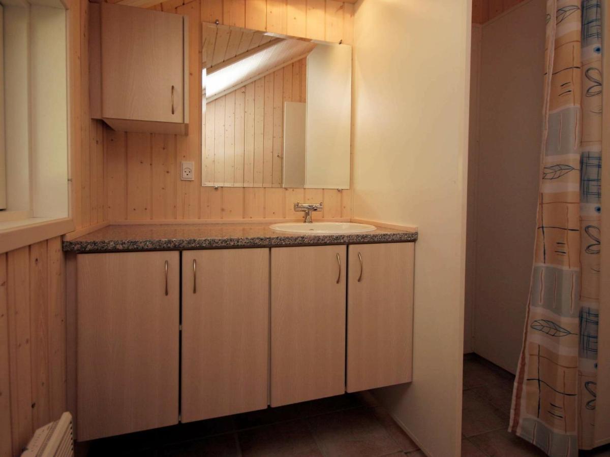 Four-Bedroom Holiday Home In Vaeggerlose 8 Boto By Ngoại thất bức ảnh